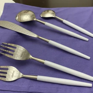 Vibhsa White Flatware Set 5 Piece Place Setting (Hammered Mouth)